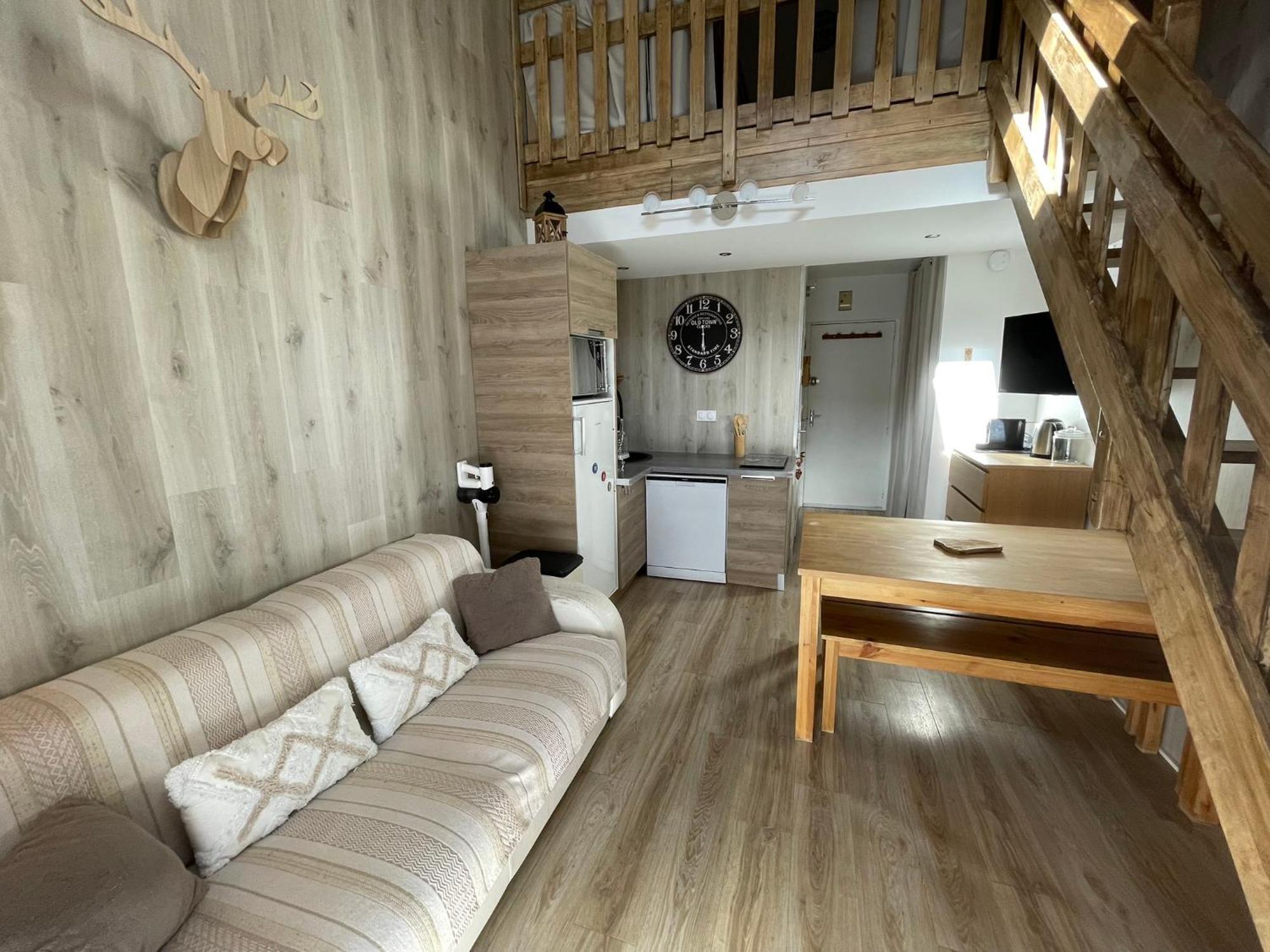 Risoul 1850 Beau Duplex Pour 6 Pers En Plein Centre De La Station Apartment Exterior photo