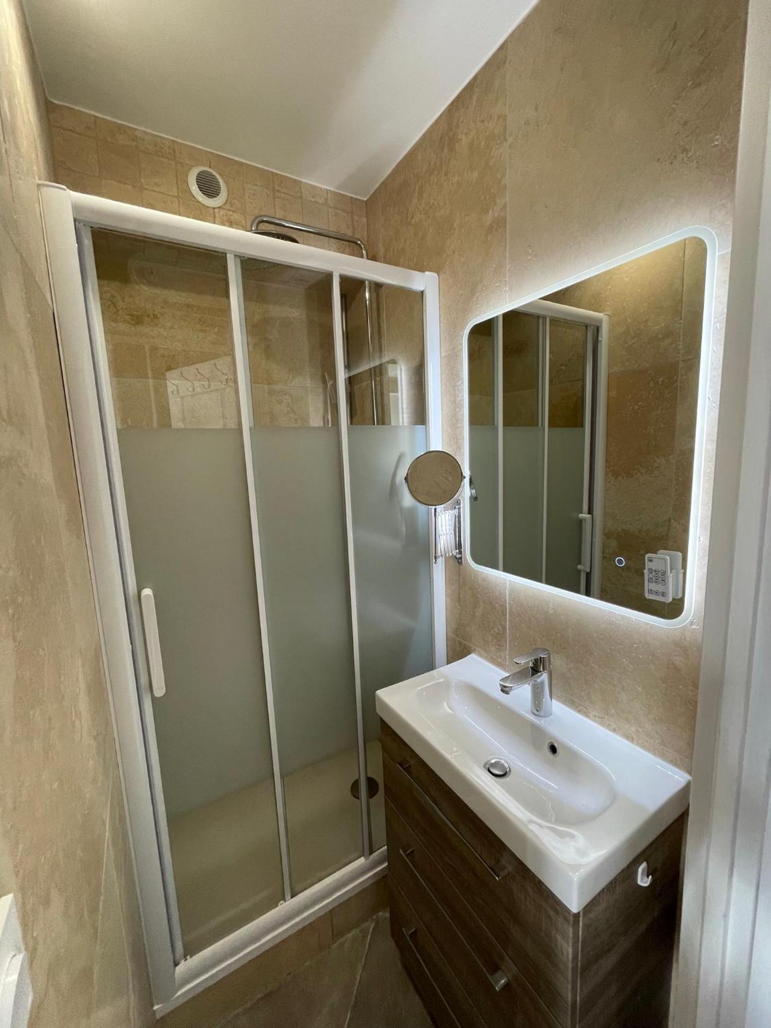 Risoul 1850 Beau Duplex Pour 6 Pers En Plein Centre De La Station Apartment Exterior photo